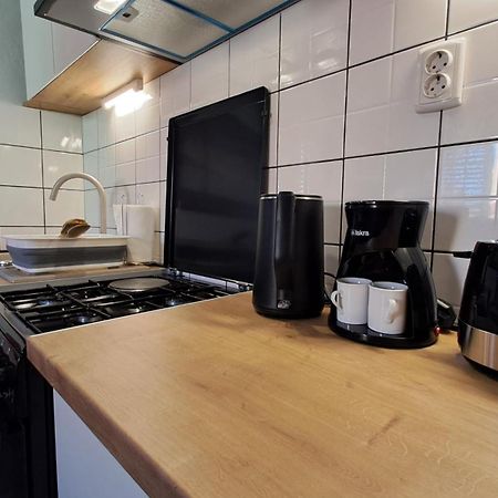Red Gold Apartment Пула Екстер'єр фото