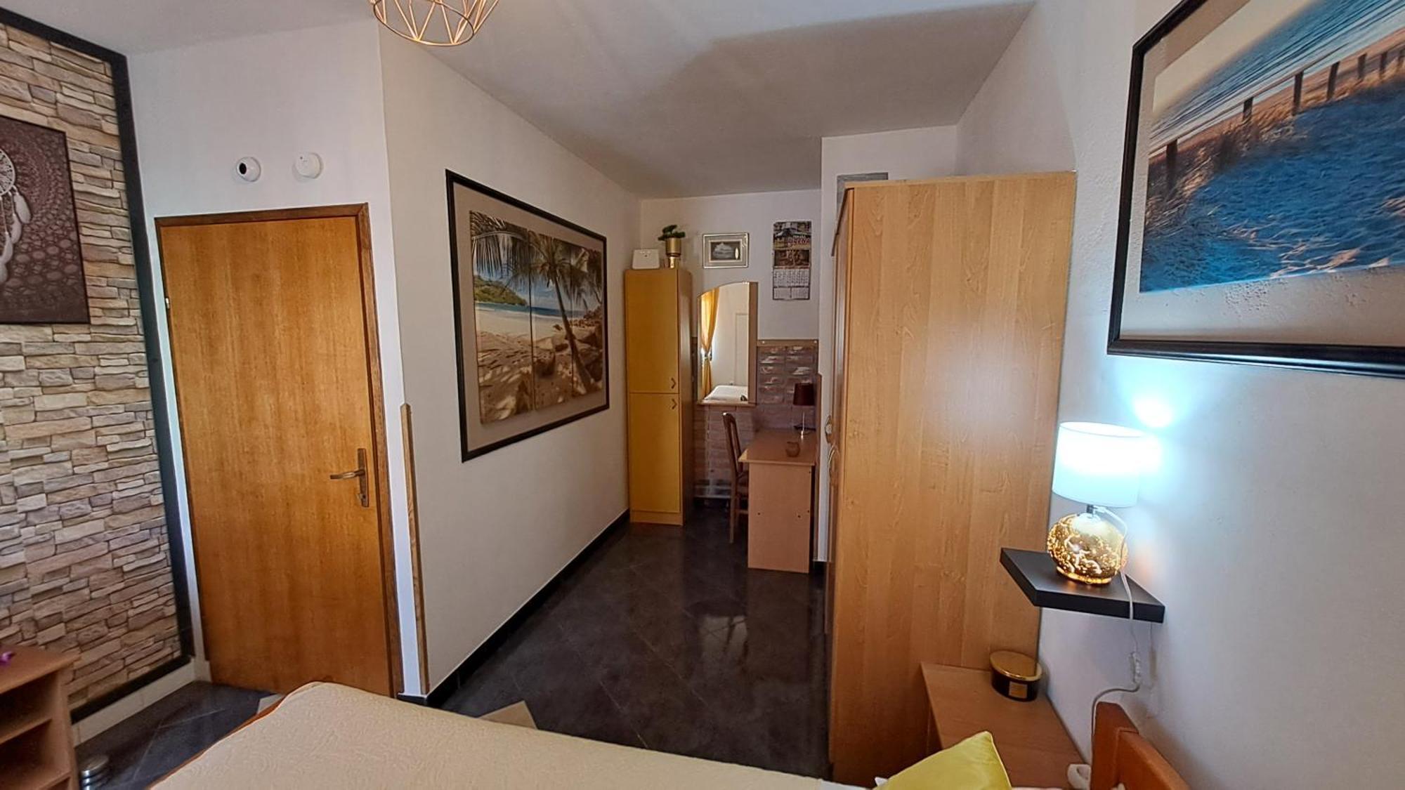 Red Gold Apartment Пула Екстер'єр фото