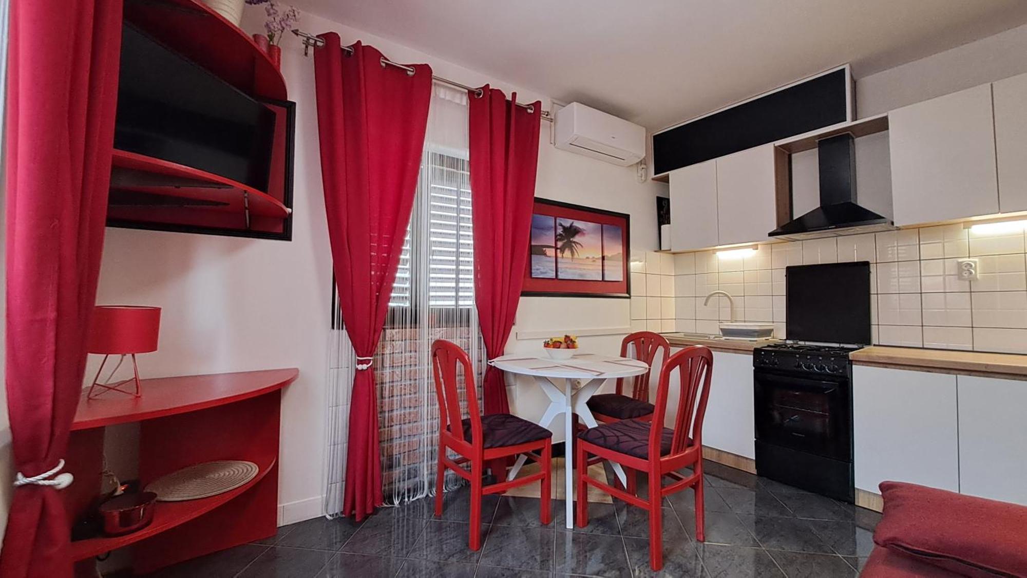 Red Gold Apartment Пула Екстер'єр фото